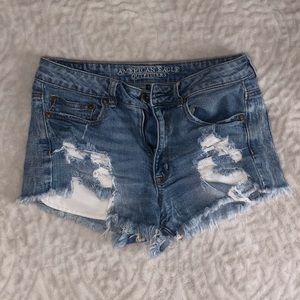 American Eagle Hi-Rise Festival Shorts